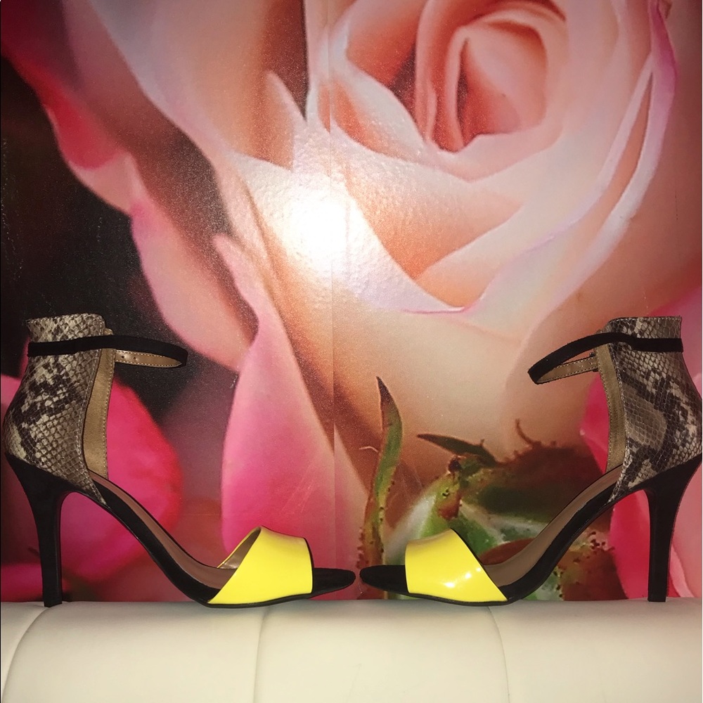 COPY - Size 11 Summer sandals